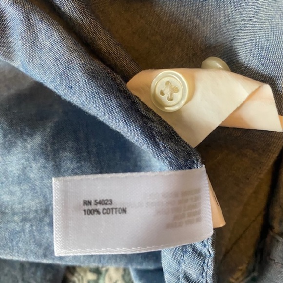 Gap Lightweight Cotton Chambray Tie Front Blouse, Size XL - Picture 9 of 9